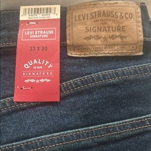 NWT Levi's Men's Straight Jeans - Dark Blue